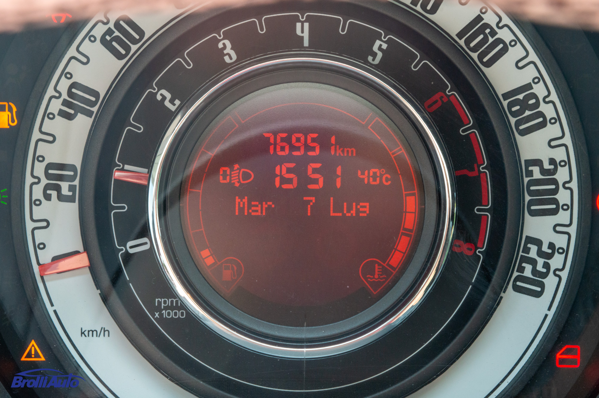 Fiat 500 1242cc Benzina edizione Gucci - immagine 19
