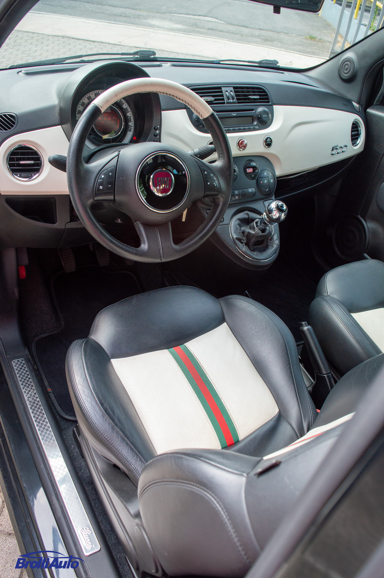 Fiat 500 1242cc Benzina edizione Gucci - immagine 16
